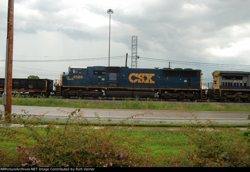 CSX 4589 "City of Nashville"